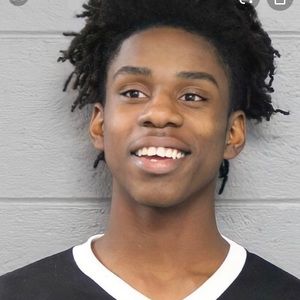 Meet your Posher, Isaiah